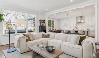 10010 FLEMING Ave, Bethesda, MD 20814
