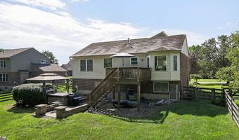 1168 Parkside Dr, Alexandria, KY 41001
