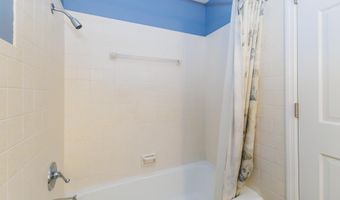 3219 Greenbriar Rd, Anderson, IN 46011
