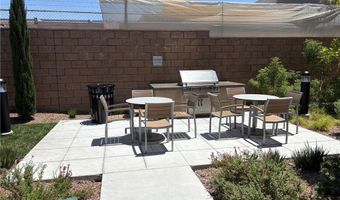 2211 W Orange Ave 21, Anaheim, CA 92804
