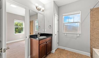 6640 PARK STRAND Dr, Apollo Beach, FL 33572