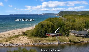 16560 Starke Rd, Arcadia, MI 49613