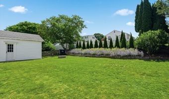 42 Matthies St, Beverly, MA 01915