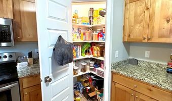 2001 Lawrence Ln #604, Blackfoot, ID 83221