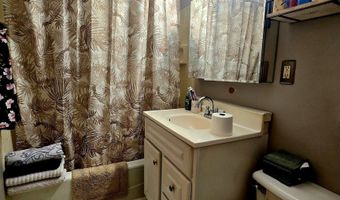 73 Woodbridge Ave, Ansonia, CT 06401