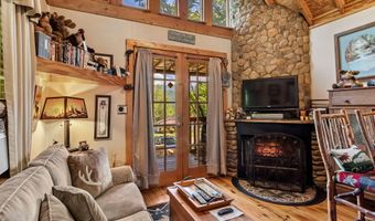 390 Aquone Rd, Andrews, NC 28901