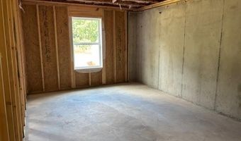 316 Rodeo Dr, Auburn, GA 30011