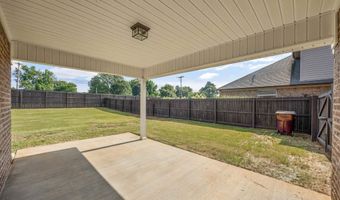 17050 Stonegate Dr, Athens, AL 35613