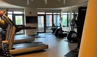 7171 WOODMONT Ave 806, Bethesda, MD 20814