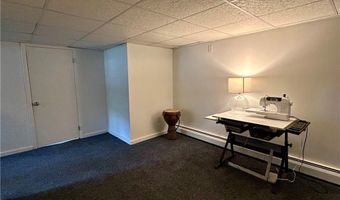 19 Terrace Dr, East Greenwich, RI 02818
