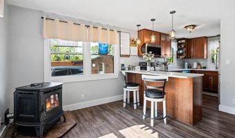 154 Cates Hill Rd, Berlin, NH 03570