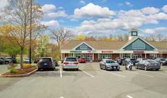 55 Mill Plain Rd 8-1, Danbury, CT 06811