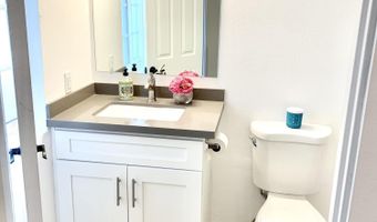 30725 Mainmast Dr, Agoura Hills, CA 91301