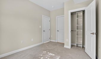 44692 COLLINGDALE Ter, Ashburn, VA 20147