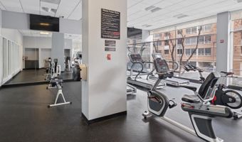 355 I St SW #601, Washington, DC 20024
