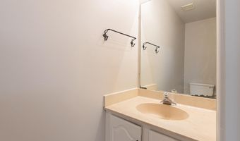 1204 WAYNE St N C, Arlington, VA 22201