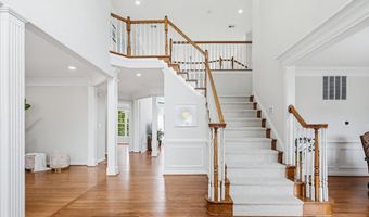 16502 HARBOUR TOWN Dr, Ashton, MD 20861