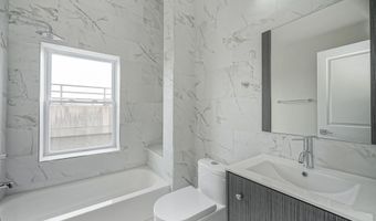 1072 N FRONT St A, Philadelphia, PA 19123