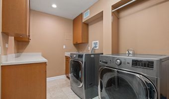 1217 READING Dr, Orlando, FL 32804