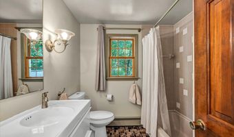 59 Indian Hill Rd, Canton, CT 06019