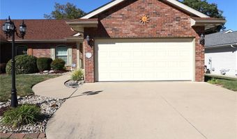3210 Leverett Ct, Alton, IL 62002