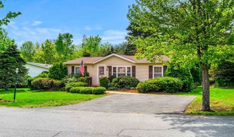 28 Great Brook Dr, Belmont, NH 03220