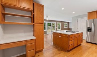4674 Sharon Valley Ct, Atlanta, GA 30360