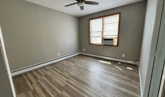 114 W 4TH St 3, Bayonne, NJ 07002