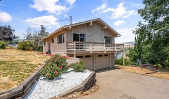 1179 N Main St, Ashland, OR 97520