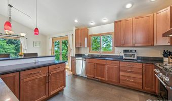2410 Vassar Dr, Boulder, CO 80305