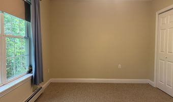 1434 Ohio St, Bangor, ME 04401