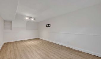 25 Florence Rd 84, Branford, CT 06405