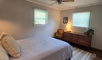 118 Rich Creek Rd, Ansted, WV 25812