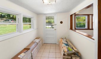 9494 Porterfield Hwy, Abingdon, VA 24210