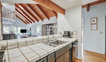 135 Seabreeze Pl, Aptos, CA 95003