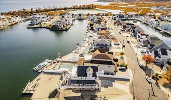 7 Travelers Way, Bayville, NJ 08721