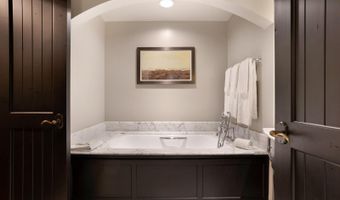 130 Daybreak Rd #HS619, Avon, CO 81620
