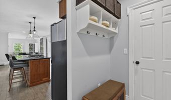 33 Taywood Rd, Auburn, ME 04210