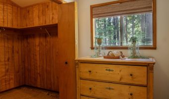 2054 Fifth Green Dr, Arnold, CA 95223