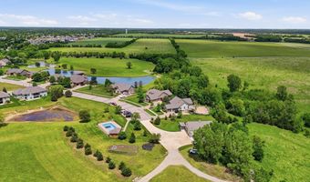 1210 E Rolling Hills Dr, Augusta, KS 67010
