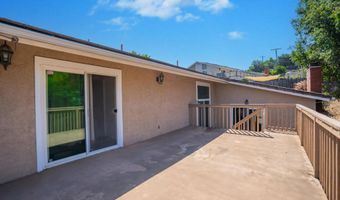 1116 Circle Dr, Escondido, CA 92025