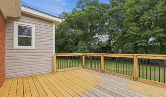 1045 Knollwood Acres Rd, Boiling Springs, SC 29316
