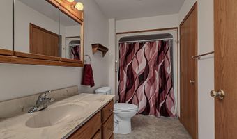 483 Voyager Dr, Alexandria, MN 56308