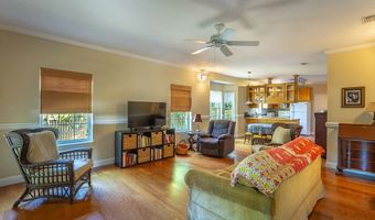 98 Sawyer Ln, Apalachicola, FL 32320
