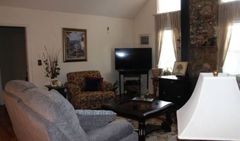 1170 Hanging Rock Rd, Boiling Springs, SC 29316