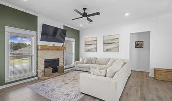 4161 Hampton Dr, Benton, AR 72019
