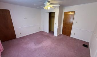 214 Westlake Rd, Ansted, WV 25812