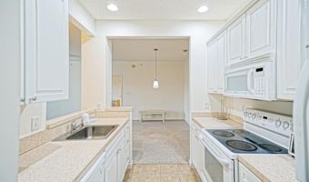 17063 S BRANDT St 4303, Lewes, DE 19958