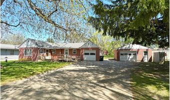 425 Cherry Ave N, Annandale, MN 55302