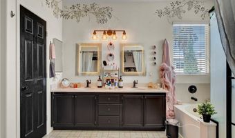 10298 Torrey Valley Ct, Las Vegas, NV 89135